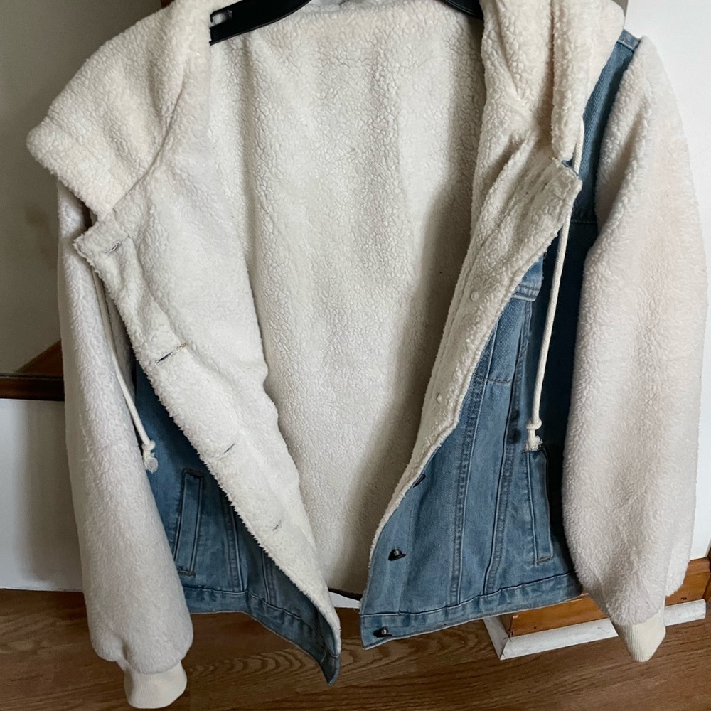 Women's Denim and Sherpa Jacket